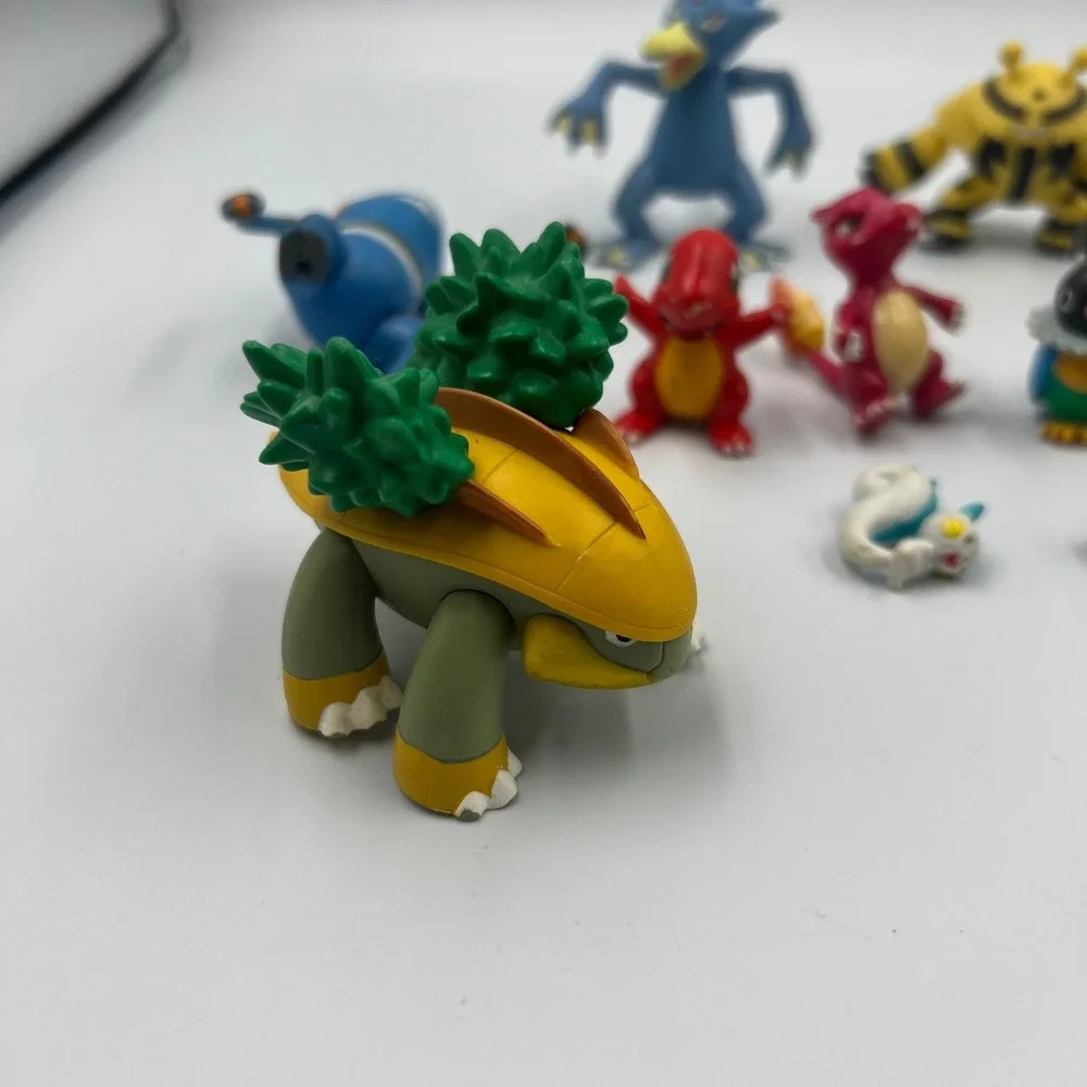 TOMY Pokemon Nintendo Mini Action Figure Lot of 13 Toy Set‎